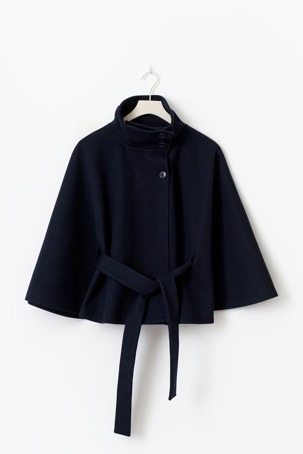 Chaqueta Sofía tipo capa