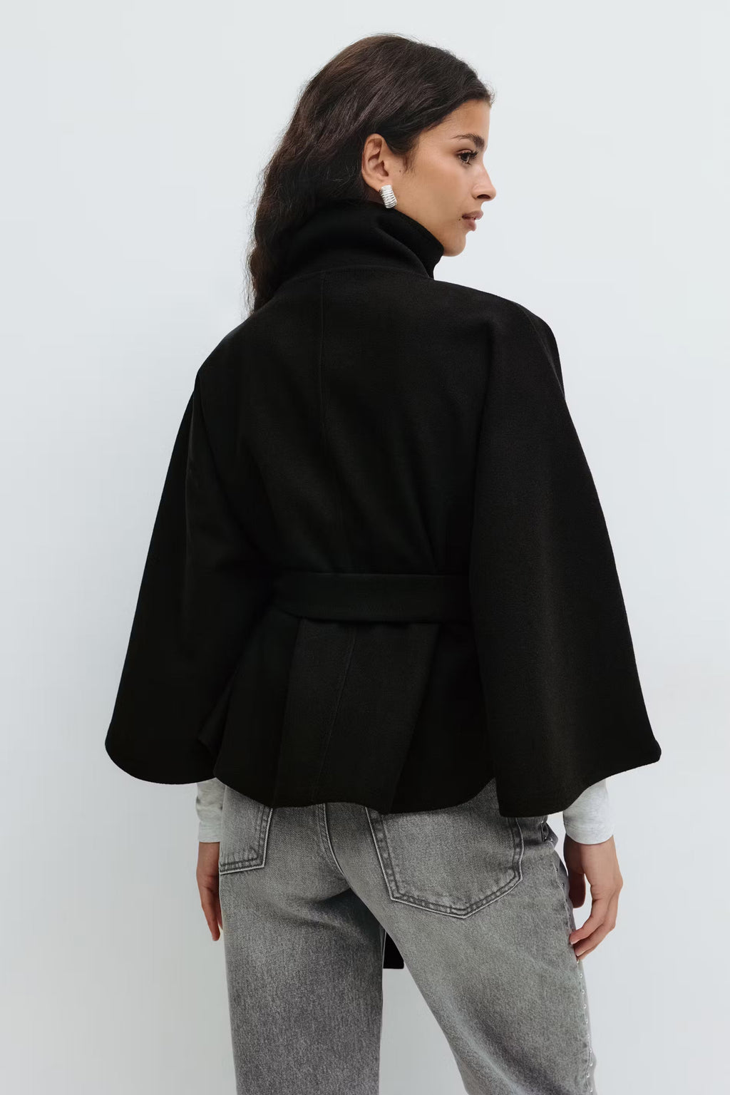Chaqueta Sofía tipo capa