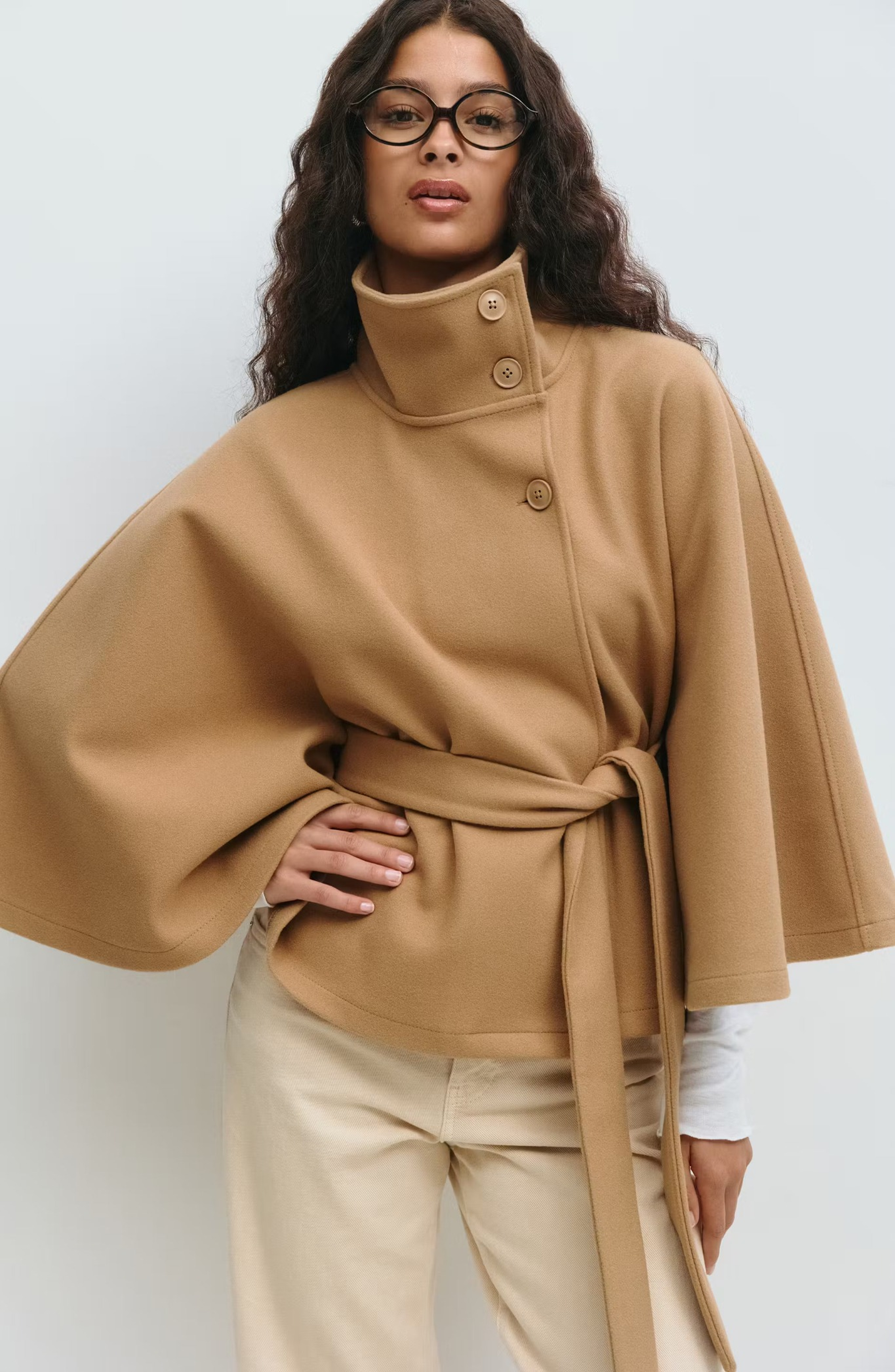 Chaqueta Sofía tipo capa