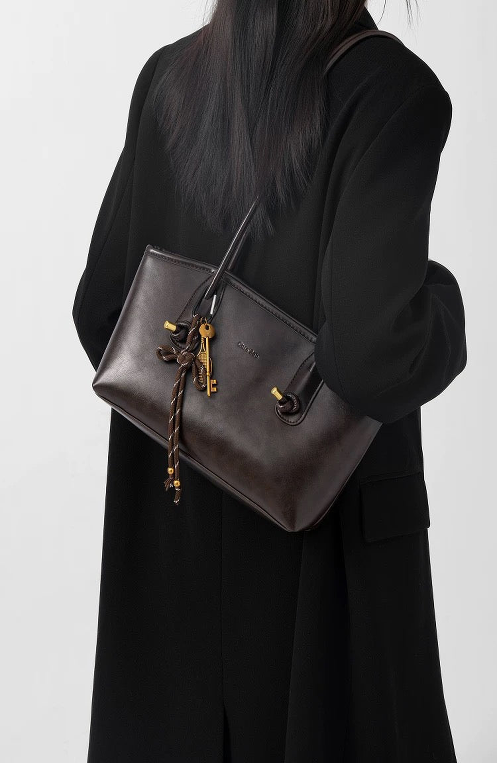 Bolso Camila de hombro con efecto piel