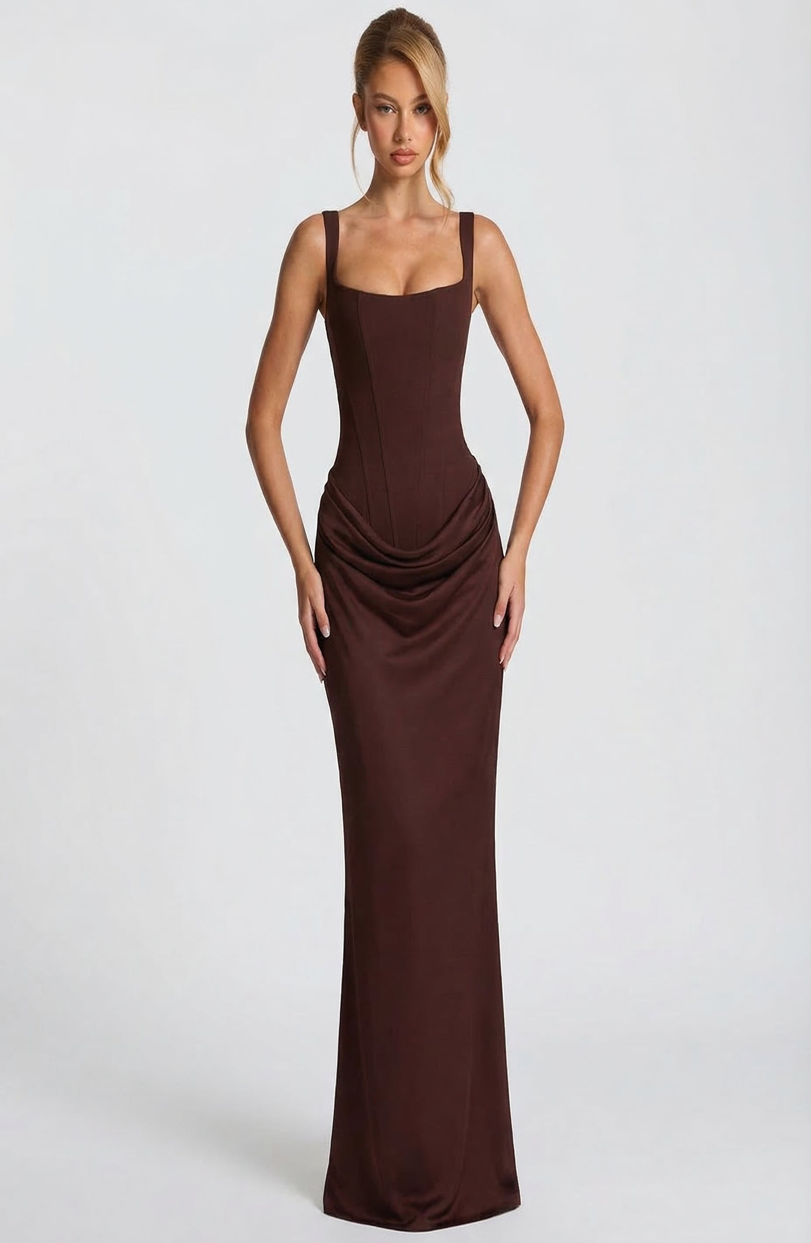 Vestido Maxi Aria Esculpido