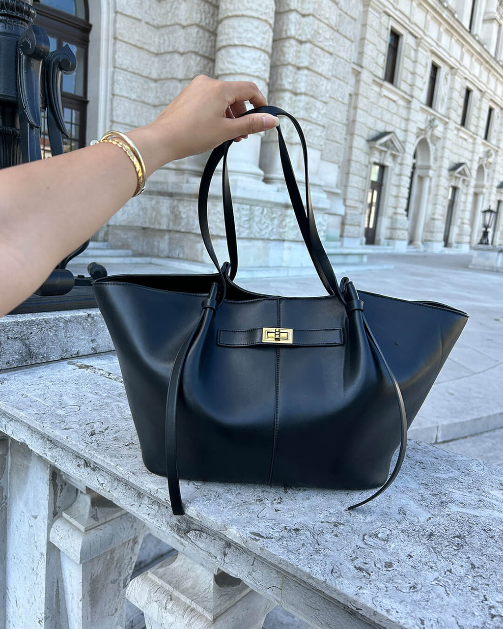 Bolso Valentina shopper de hombro con gran capacidad